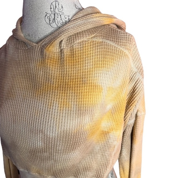 NWT Wild Fable Cropped Hoodie Waffle Material Thermal - size S - Picture 2 of 5